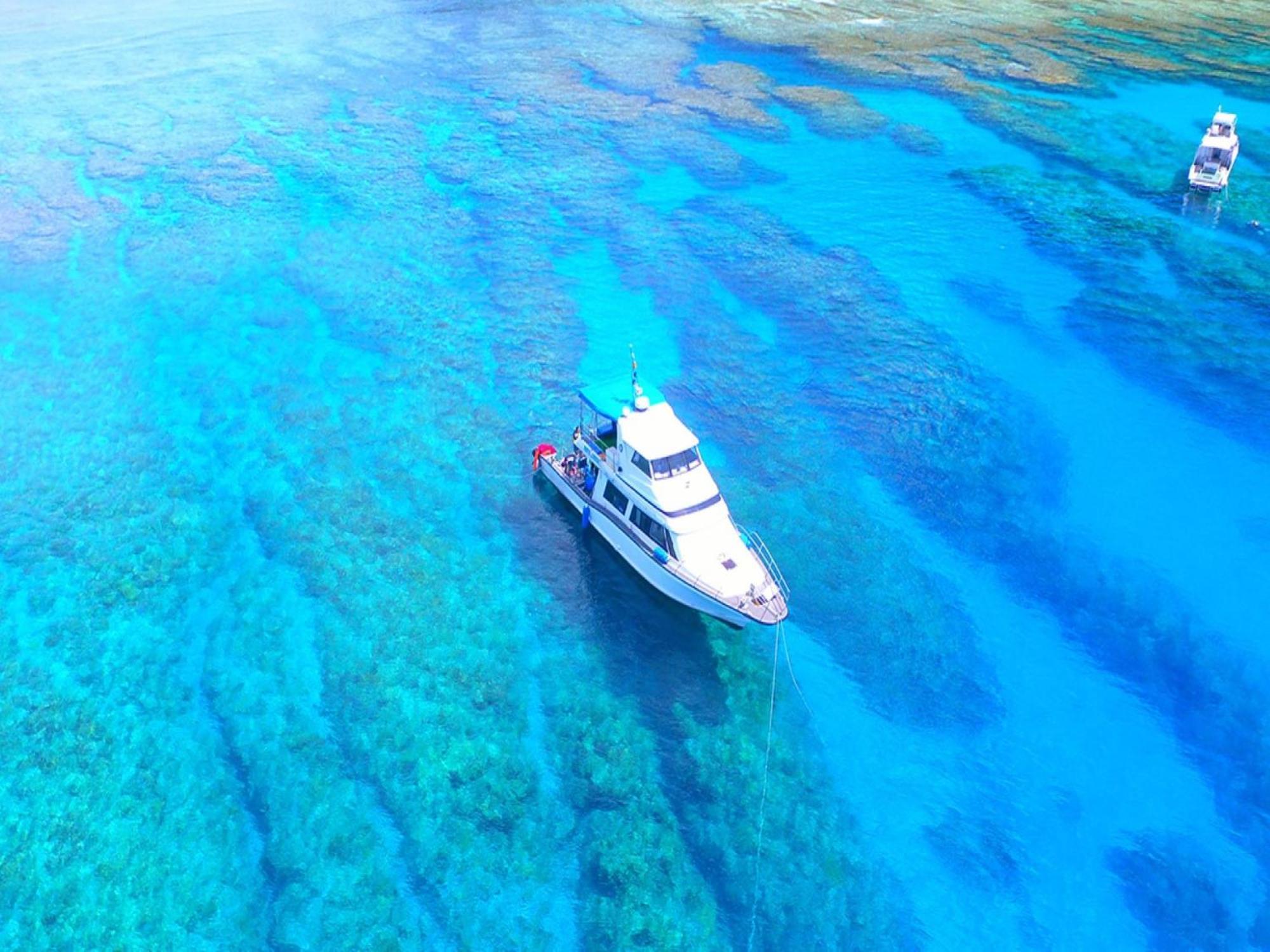 Villa Capri Miyakojima Buitenkant foto